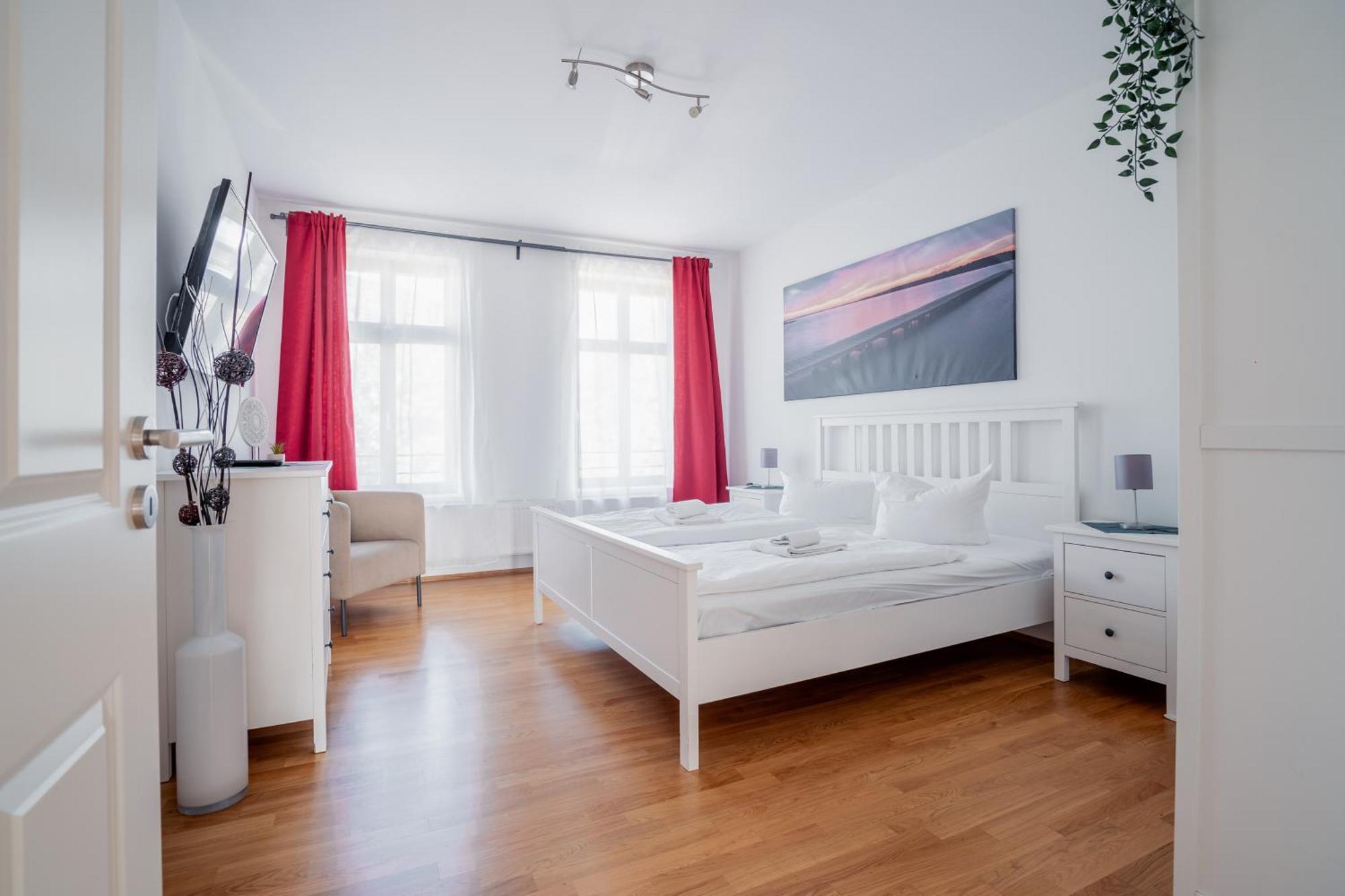 Park - #16, #18&d - Moderne Apartments&suiten Im Zentrum *